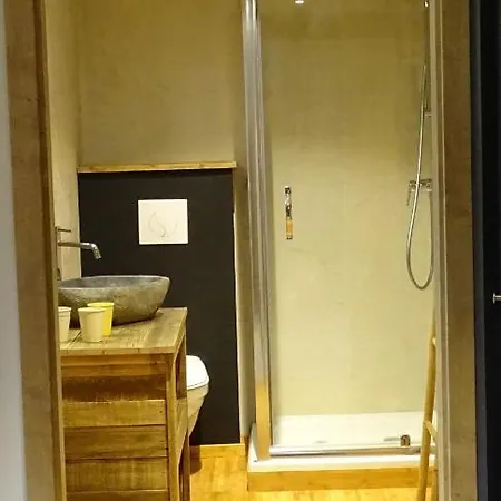Au Frene Centenaire Ferienhaus *
